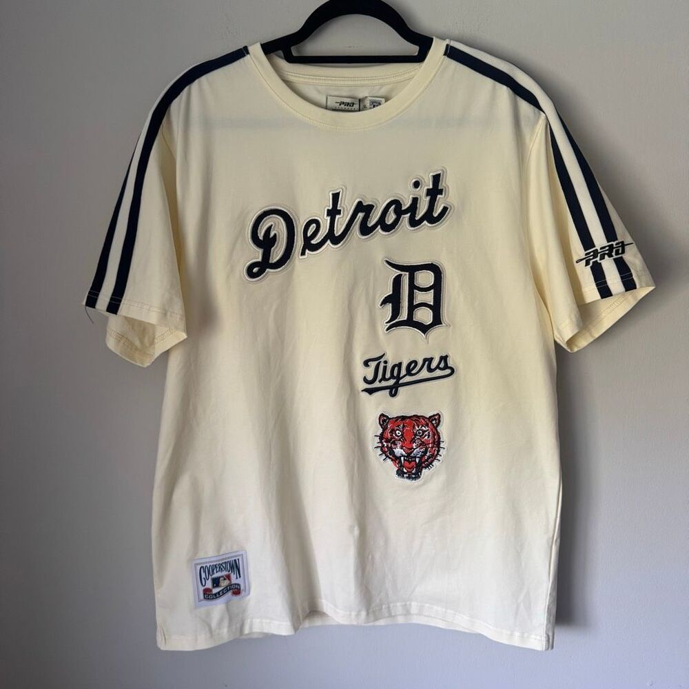 Detroit Tigers Embroidered Jersey Cooperstown Collection NWT Size XL